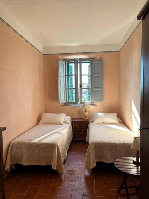 La Terrazza Di Ciro Pinsuti Apartment Sinalunga Luaran gambar